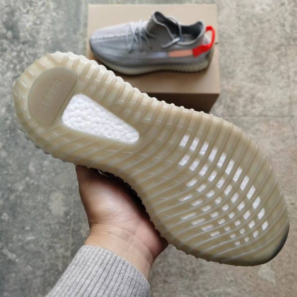 Adidas Yeezy Boost 350 V2 Tail Light/Tail Light-Tail Light FX9017 - Image 3